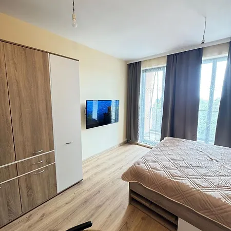 Апартаменты And Parking Space *